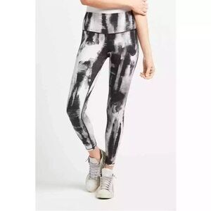 NWOT Varley Luna High Rise Leggings 7/8 in Mono Cloud Black White Tie Dye SZ S